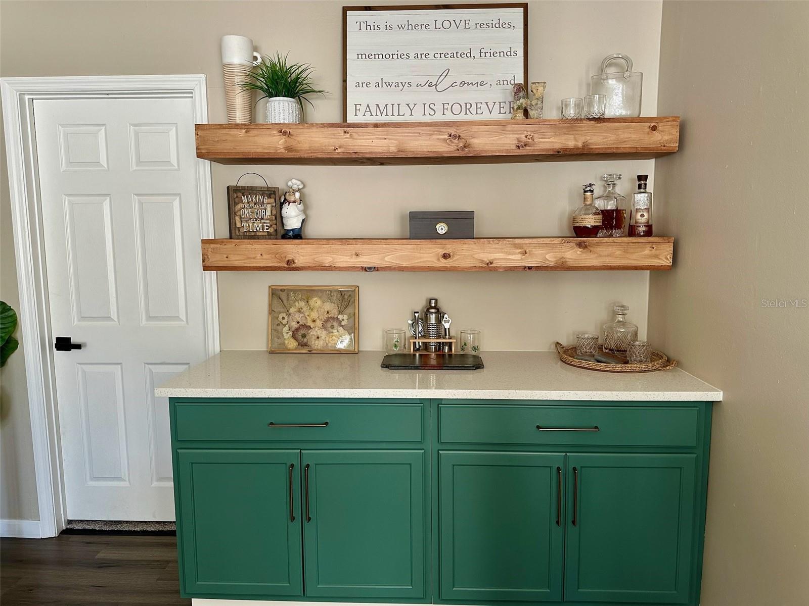 MEADOW LAWN 13TH ADD - Residential