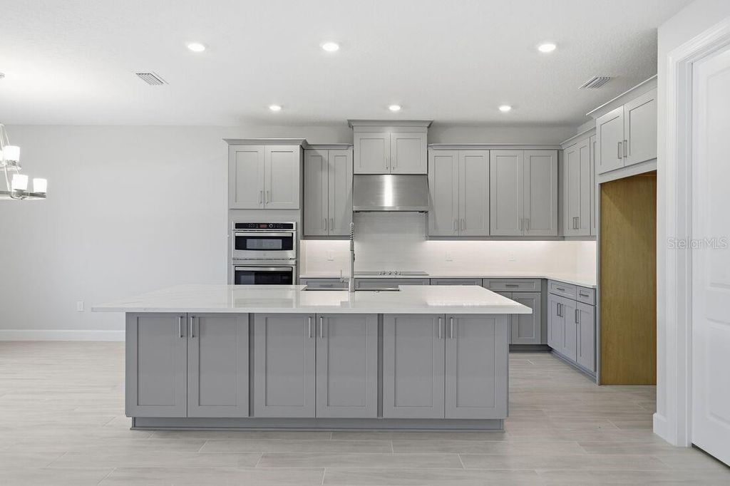 Photo of 4228 Barbuda Lane, Kissimmee, FL 34758 (MLS # O6363021)