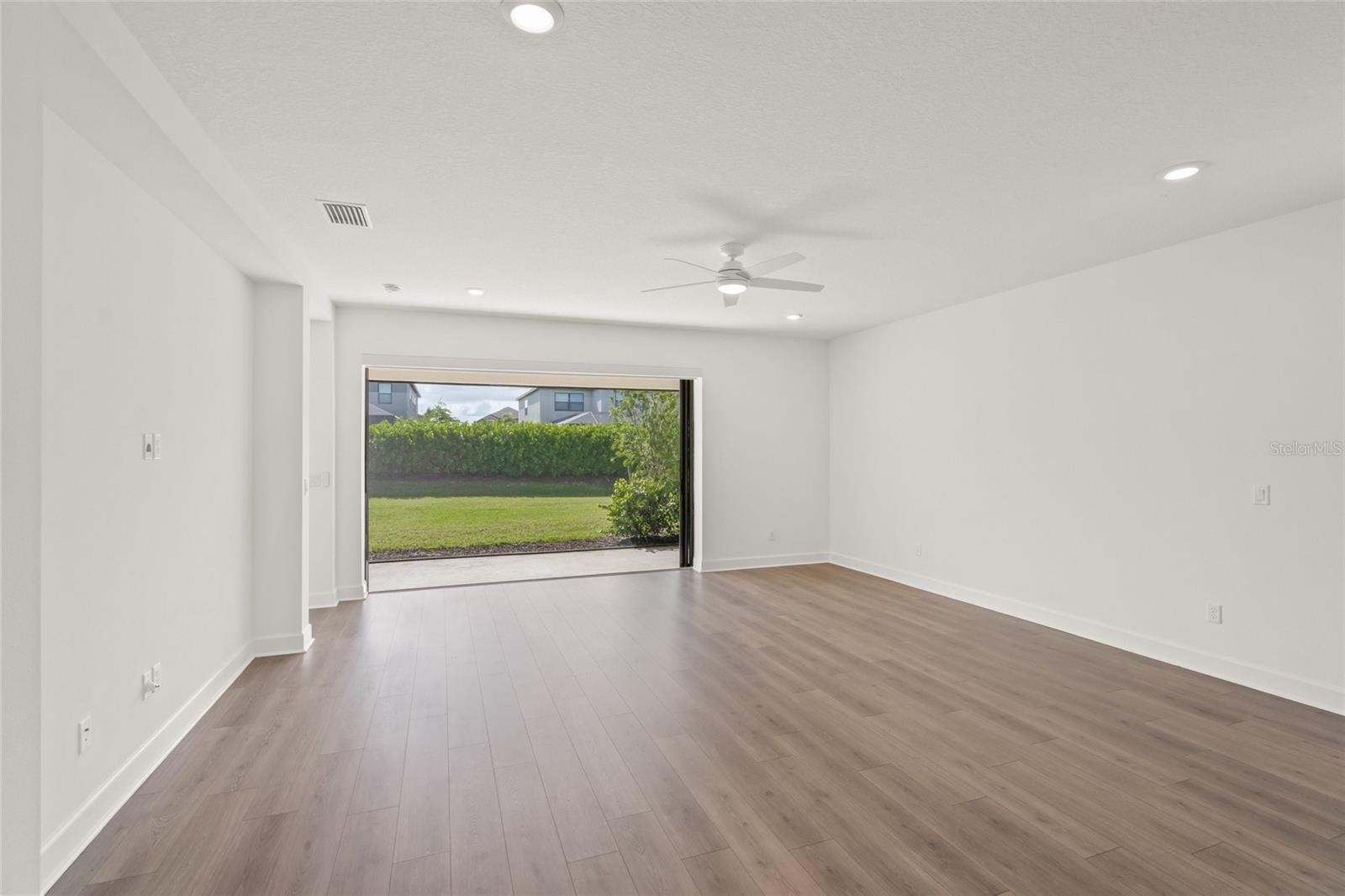 PARK EAST AT AZARIO PH I SUBPH A & B - Residential