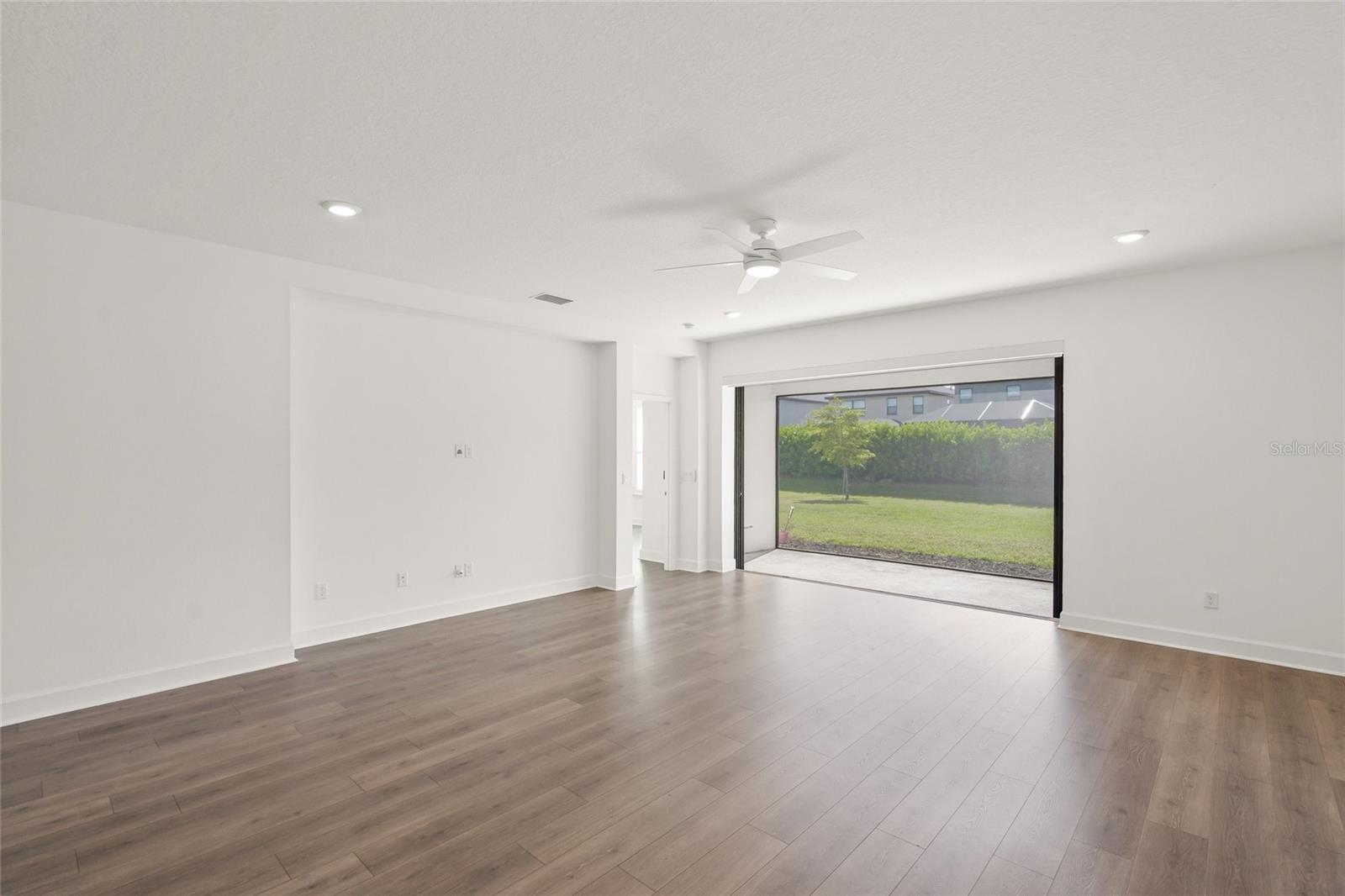 PARK EAST AT AZARIO PH I SUBPH A & B - Residential