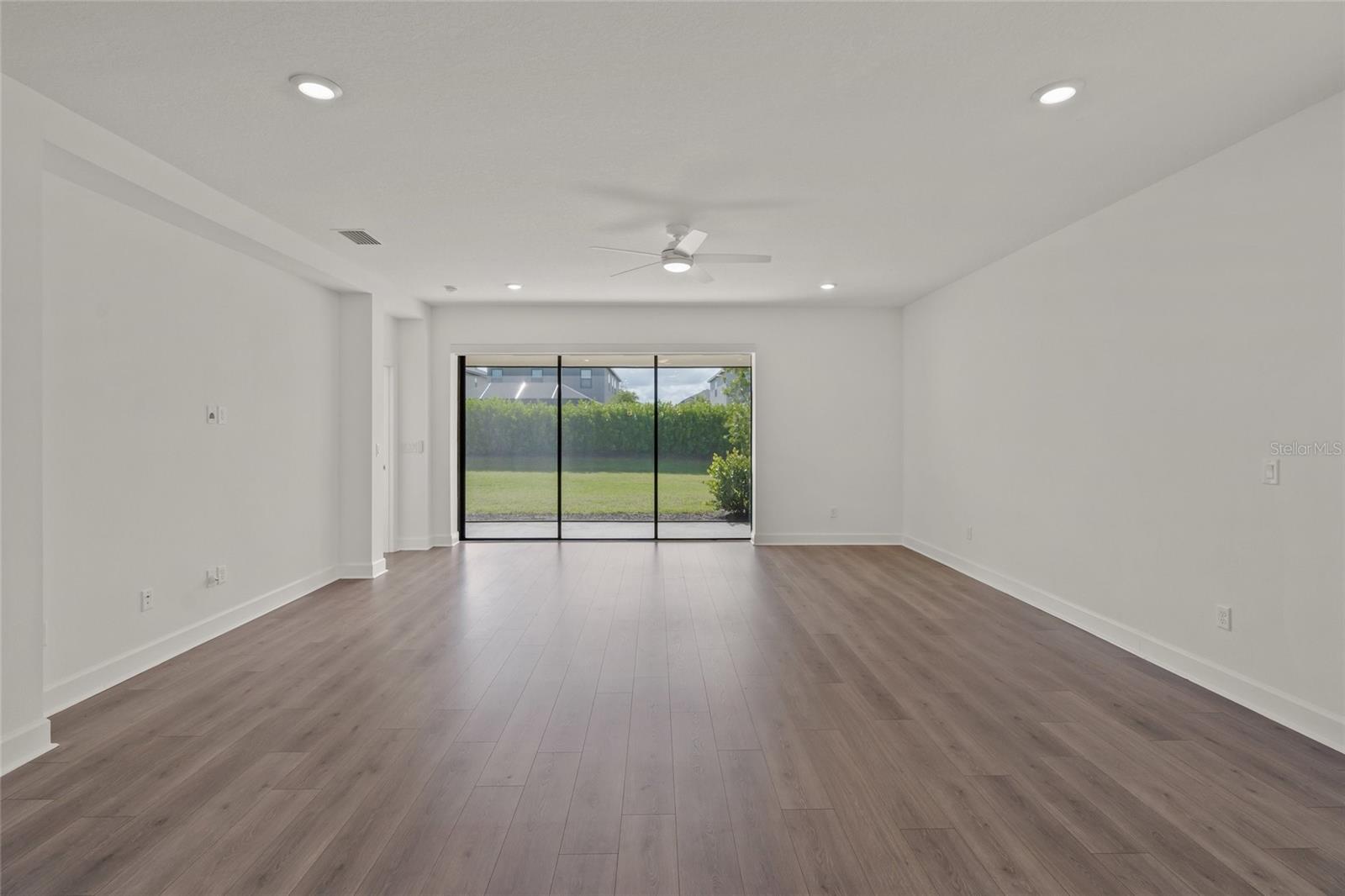 PARK EAST AT AZARIO PH I SUBPH A & B - Residential