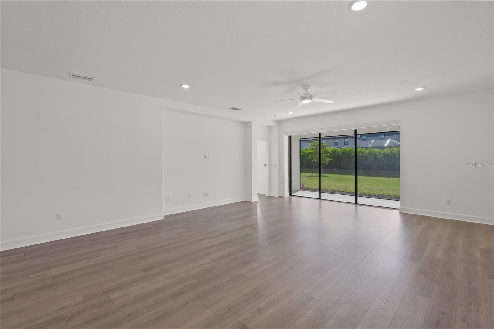 PARK EAST AT AZARIO PH I SUBPH A & B - Residential