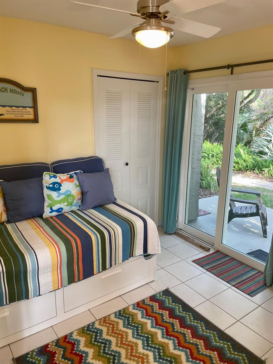 Sun Beach Club - Residential