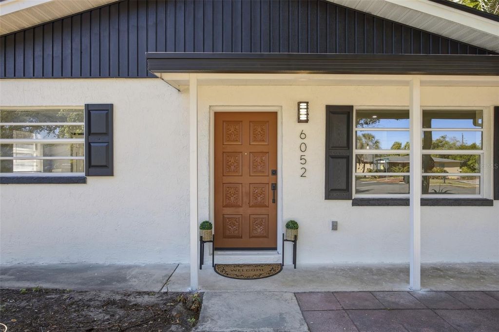 Photo of 6052 Central Avenue, New Port Richey, FL 34653 (MLS # TB8490764)