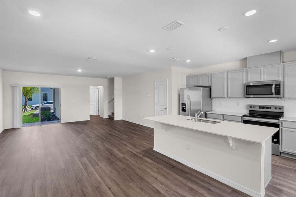 Photo of 16516 Barbours Creek Way, Winter Garden, FL 34787 (MLS # O6435583)