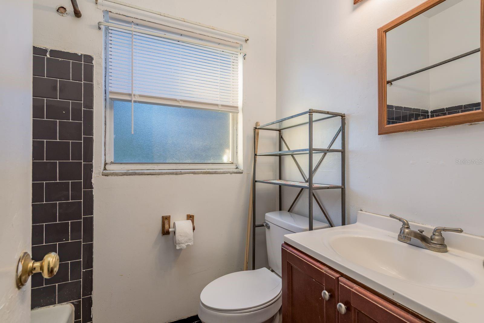 NORTH ROME ESTATES - Residential