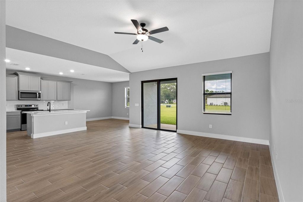 Photo of 13521 Walden Sheffield Road, Dover, FL 33527 (MLS # TB8453887)