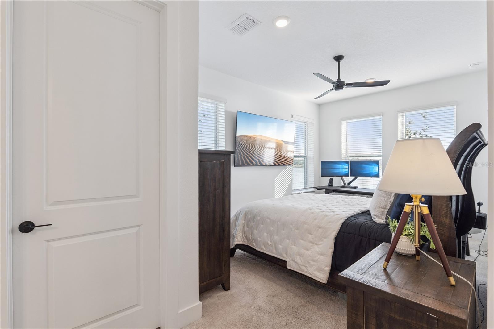 LAUREATE PARK NBRHD CENTER PH 3 - Residential