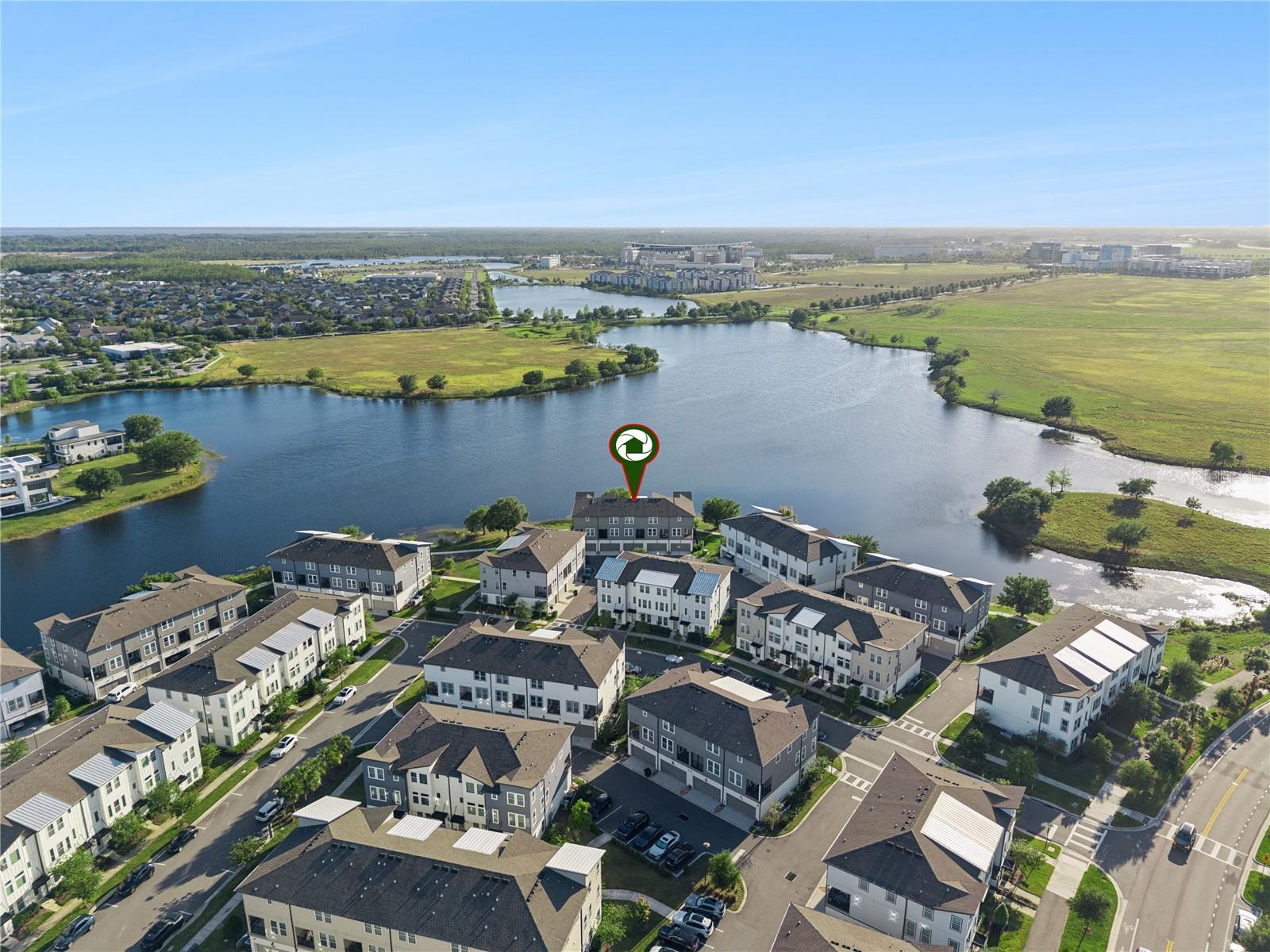 LAUREATE PARK NBRHD CENTER PH 3 - Residential