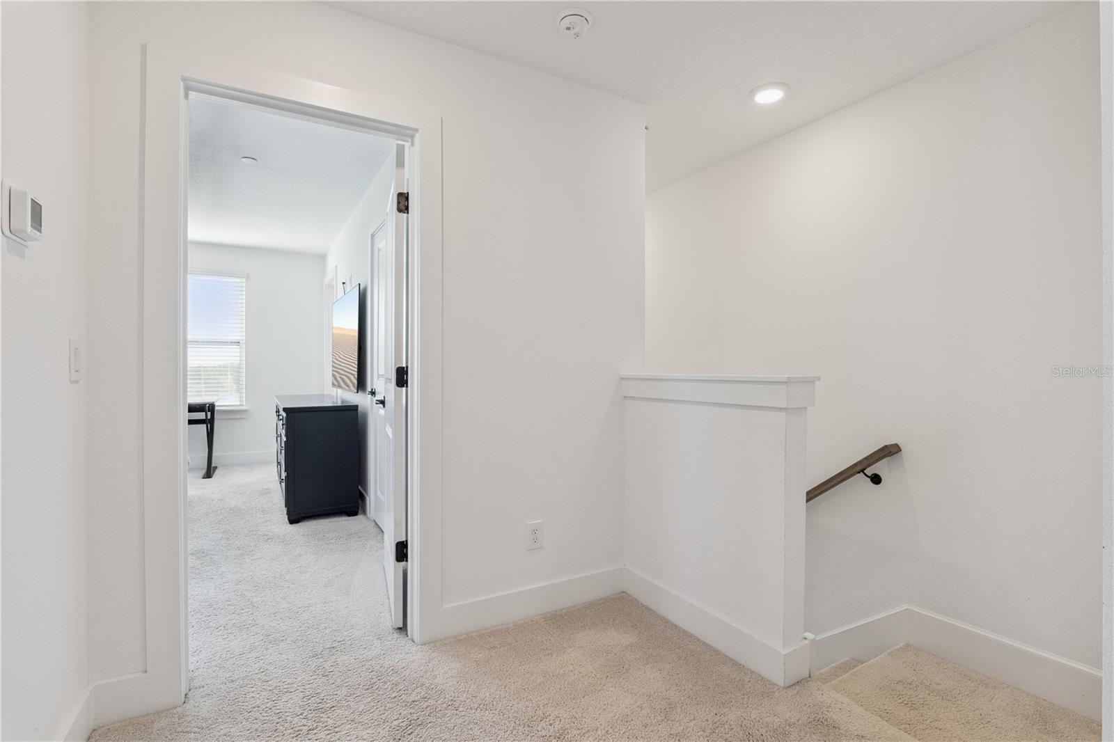 LAUREATE PARK NBRHD CENTER PH 3 - Residential