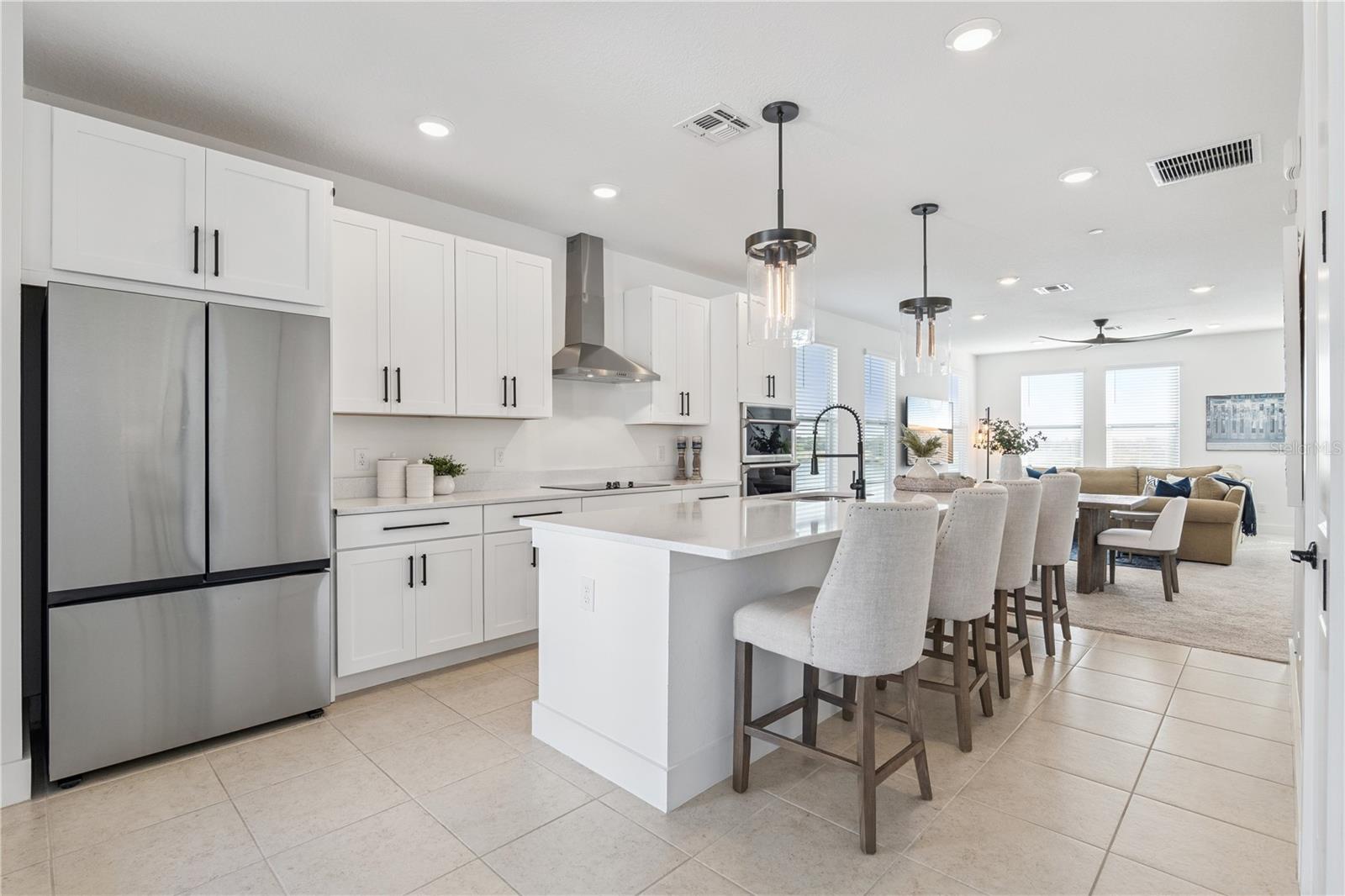 LAUREATE PARK NBRHD CENTER PH 3 - Residential