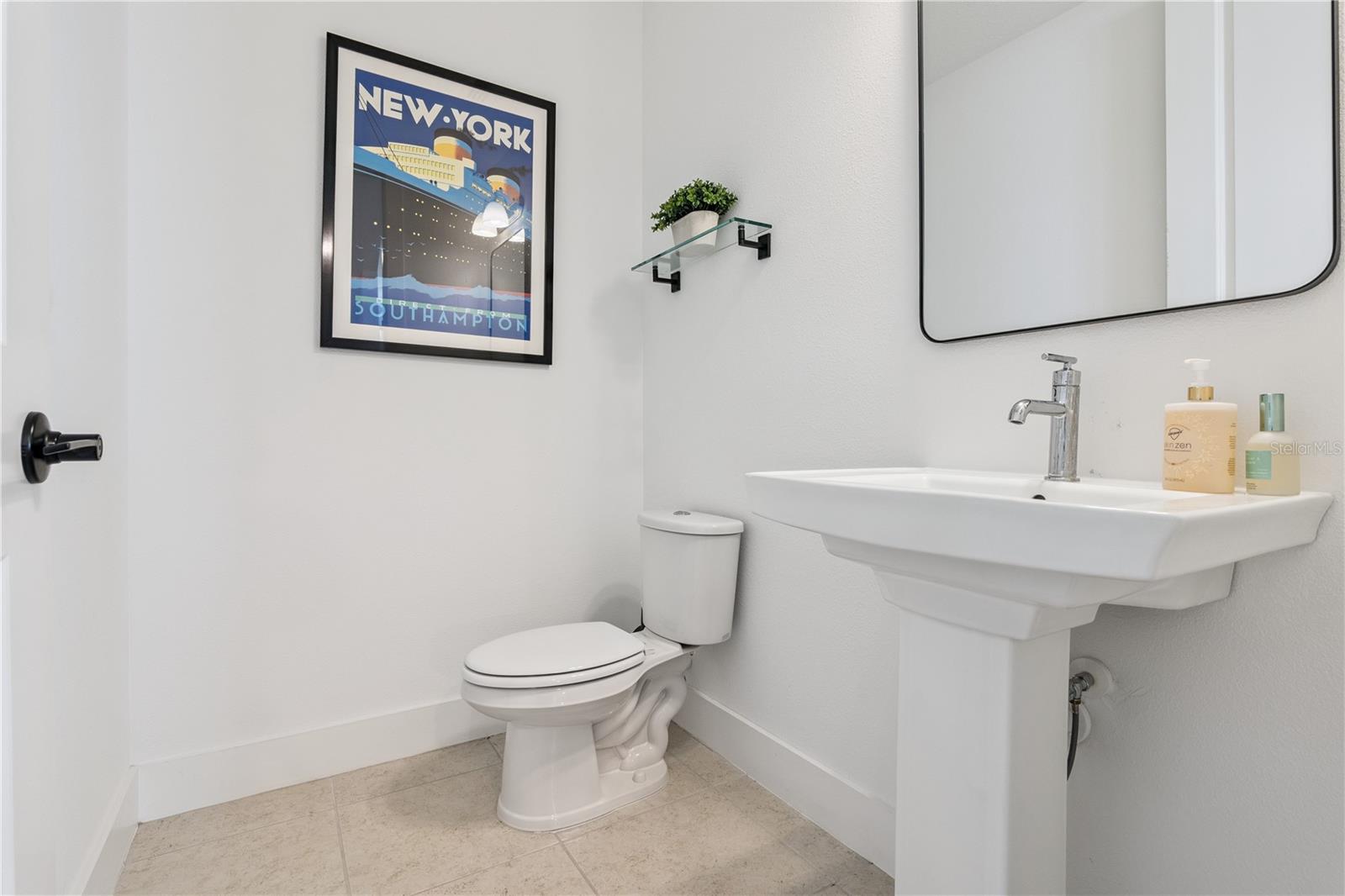 LAUREATE PARK NBRHD CENTER PH 3 - Residential