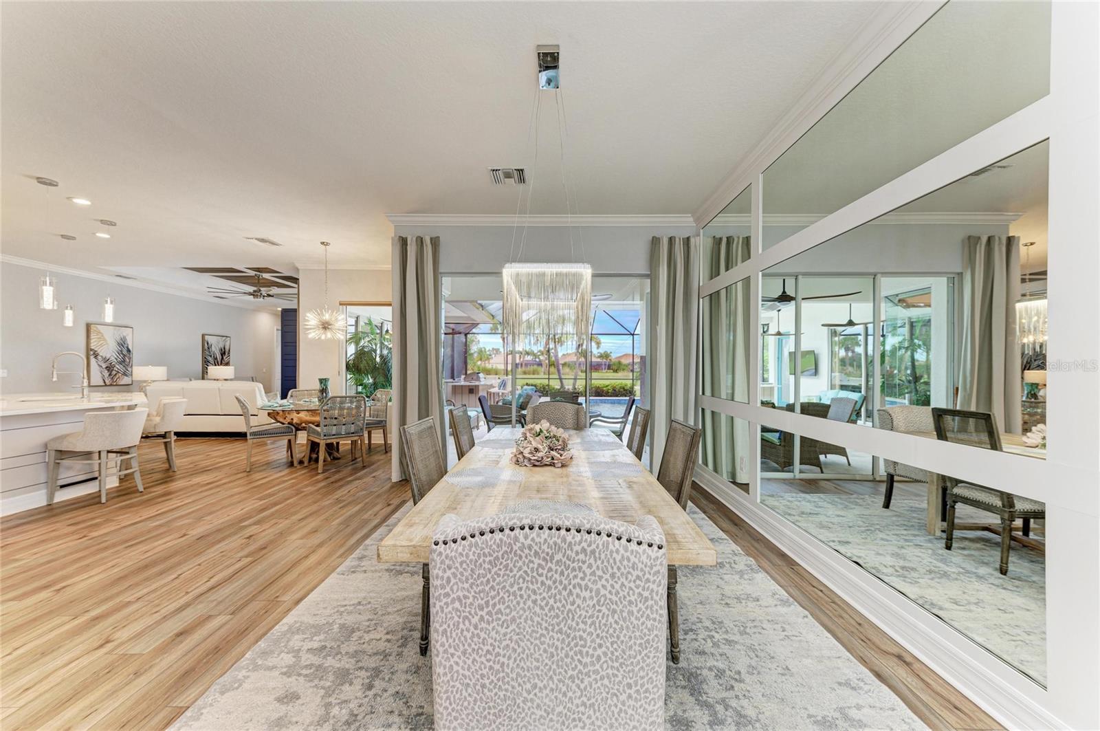 RIVER STRAND - Residential