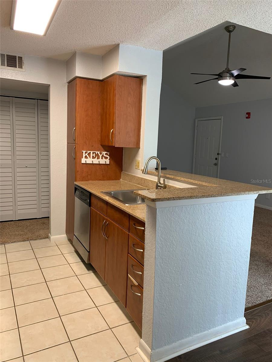 LEXINGTON PLACE CONDO - Residential