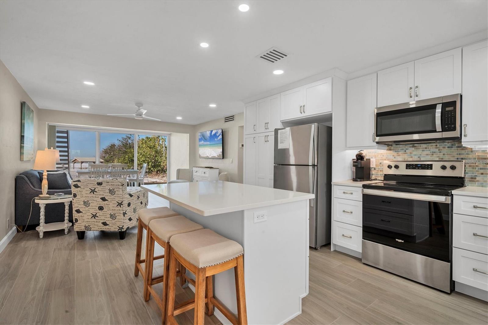 CASA MAR - Residential Lease