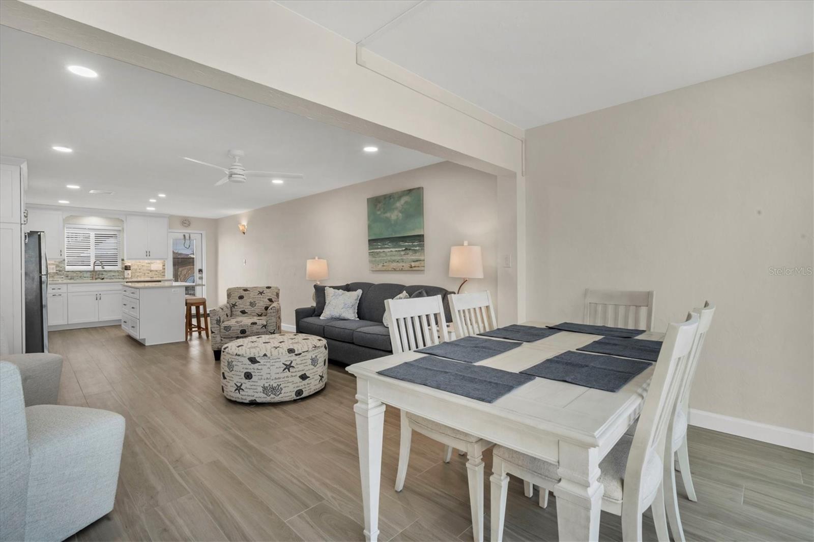 CASA MAR - Residential Lease
