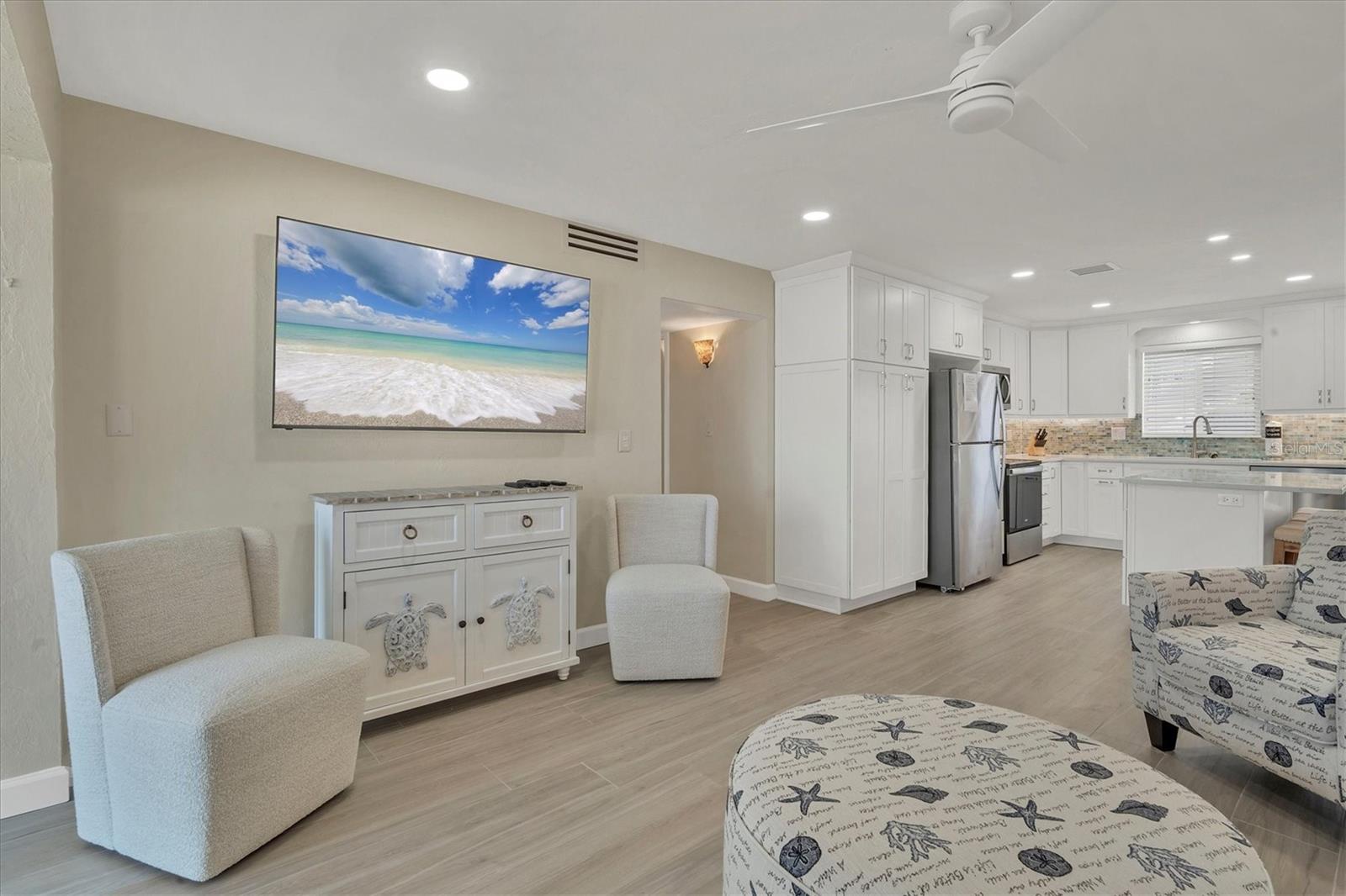 CASA MAR - Residential Lease