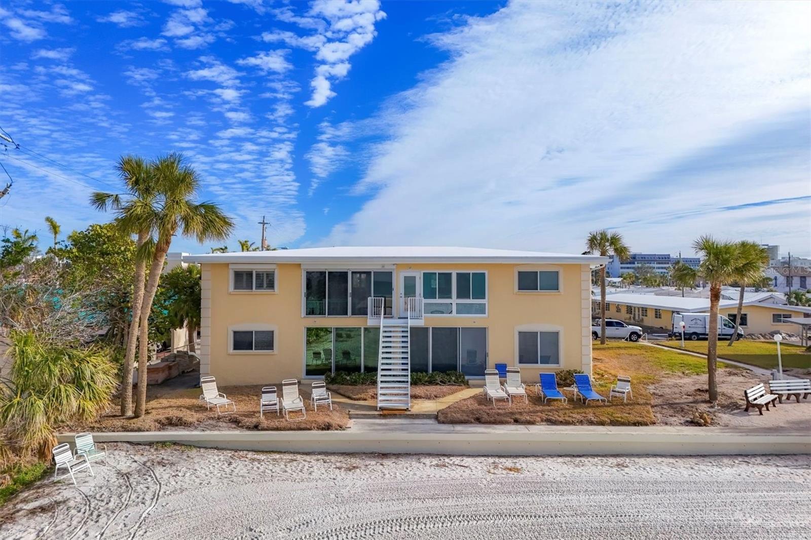 CASA MAR - Residential Lease
