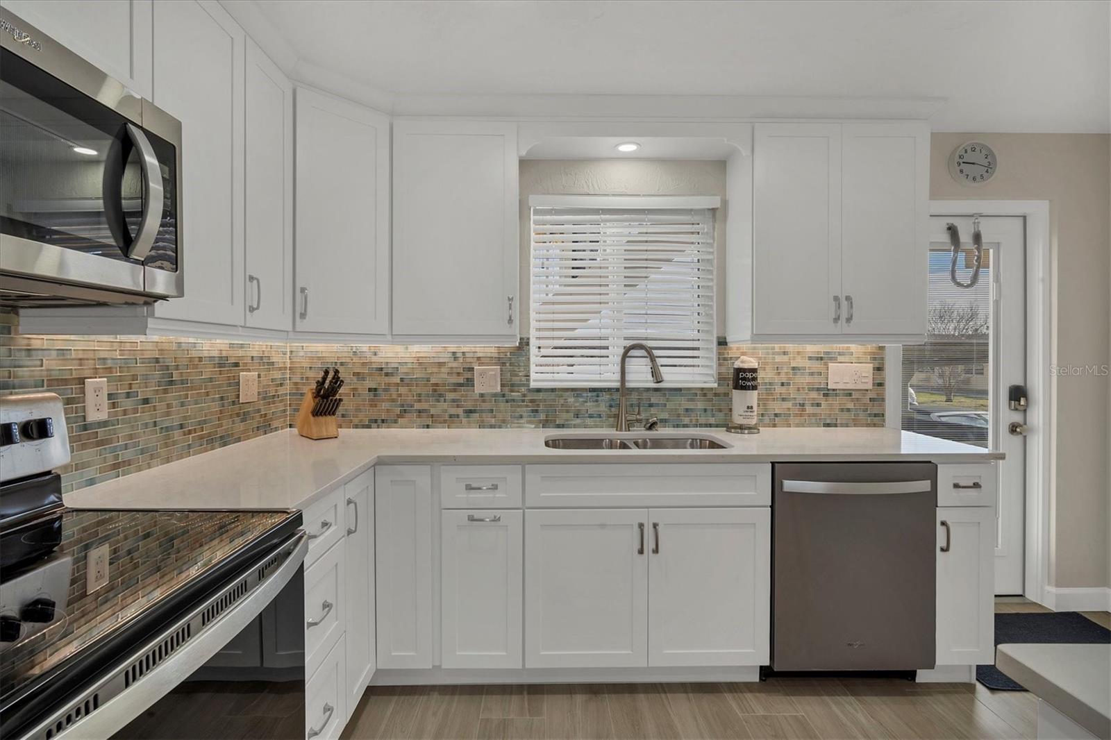 CASA MAR - Residential Lease
