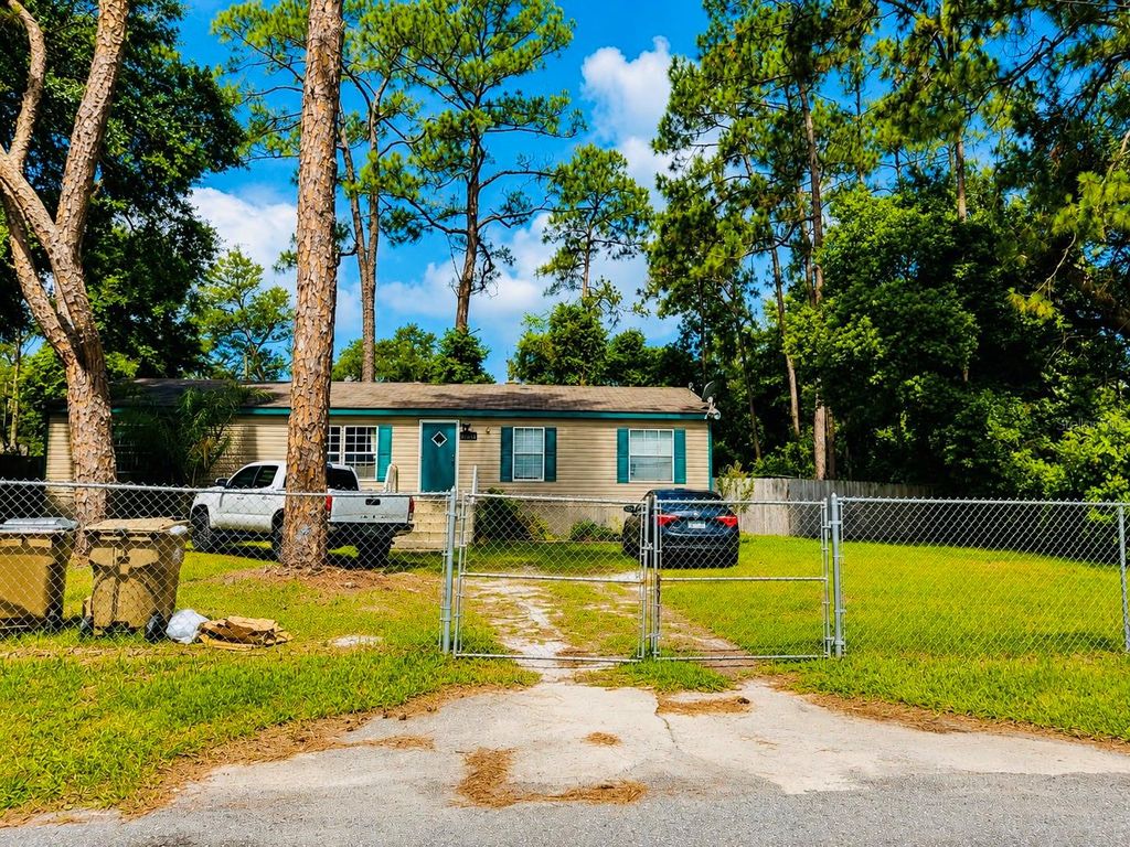 Photo of 45541 Pennsylvania Street, Paisley, FL 32767 (MLS # O6414595)