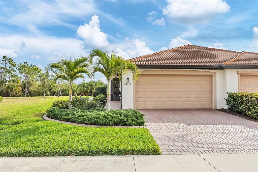 Photo of 24012 Canterwood Way, Venice, FL 34293 (MLS # N6142444)