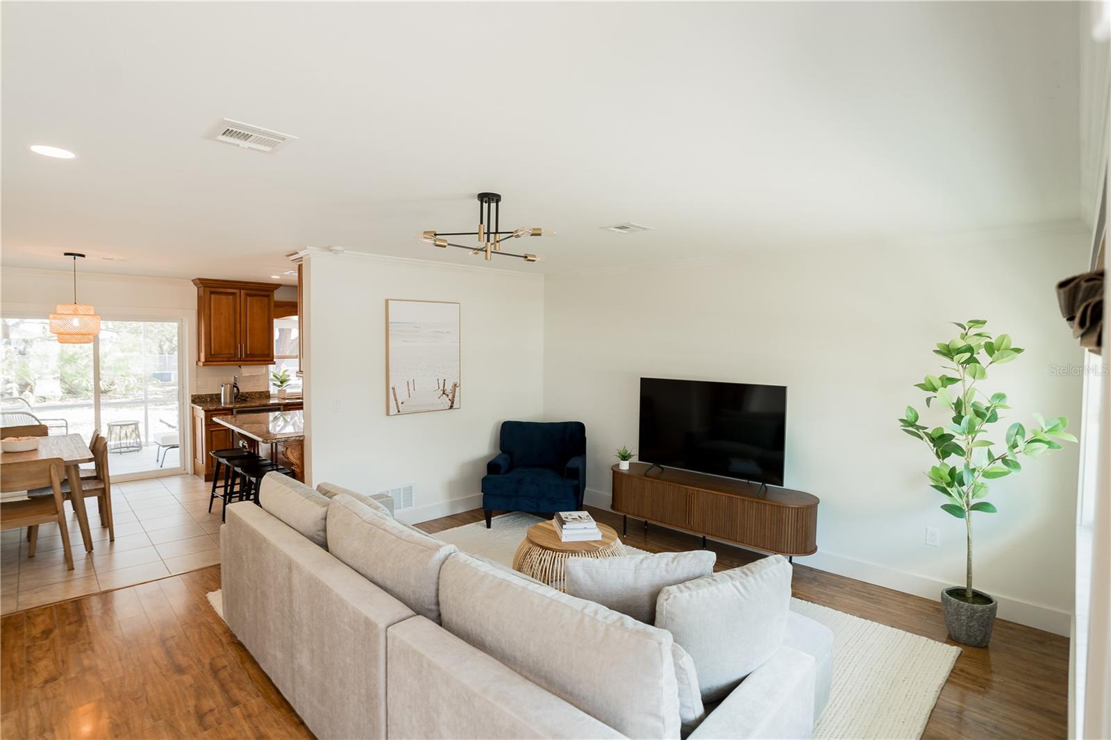 DEER CREEK WOODS - Residential