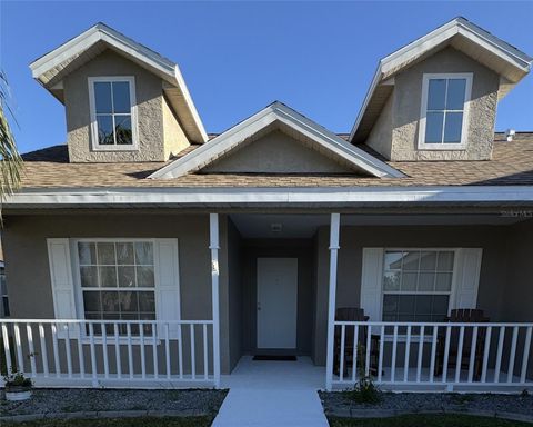 A home in PARRISH