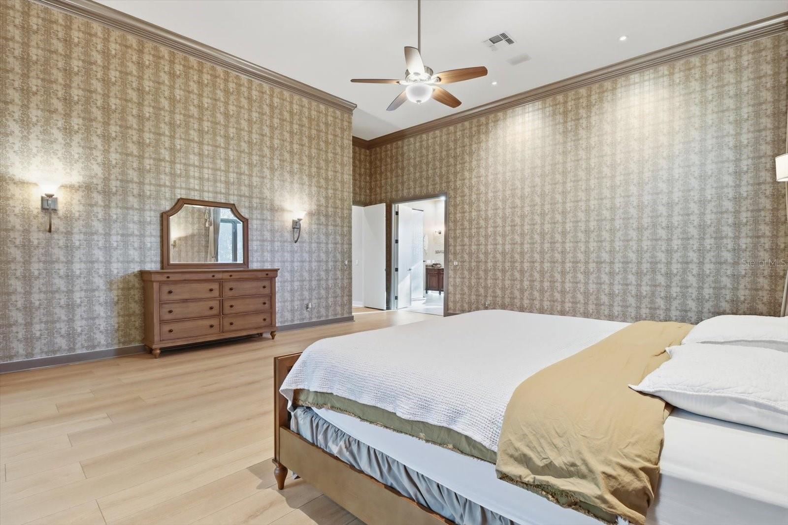 BLACK DIAMOND VILLAGE GOLF - Residential