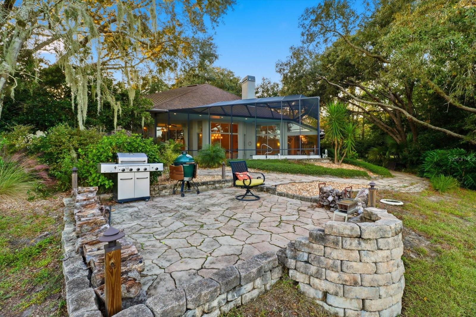 BLACK DIAMOND VILLAGE GOLF - Residential