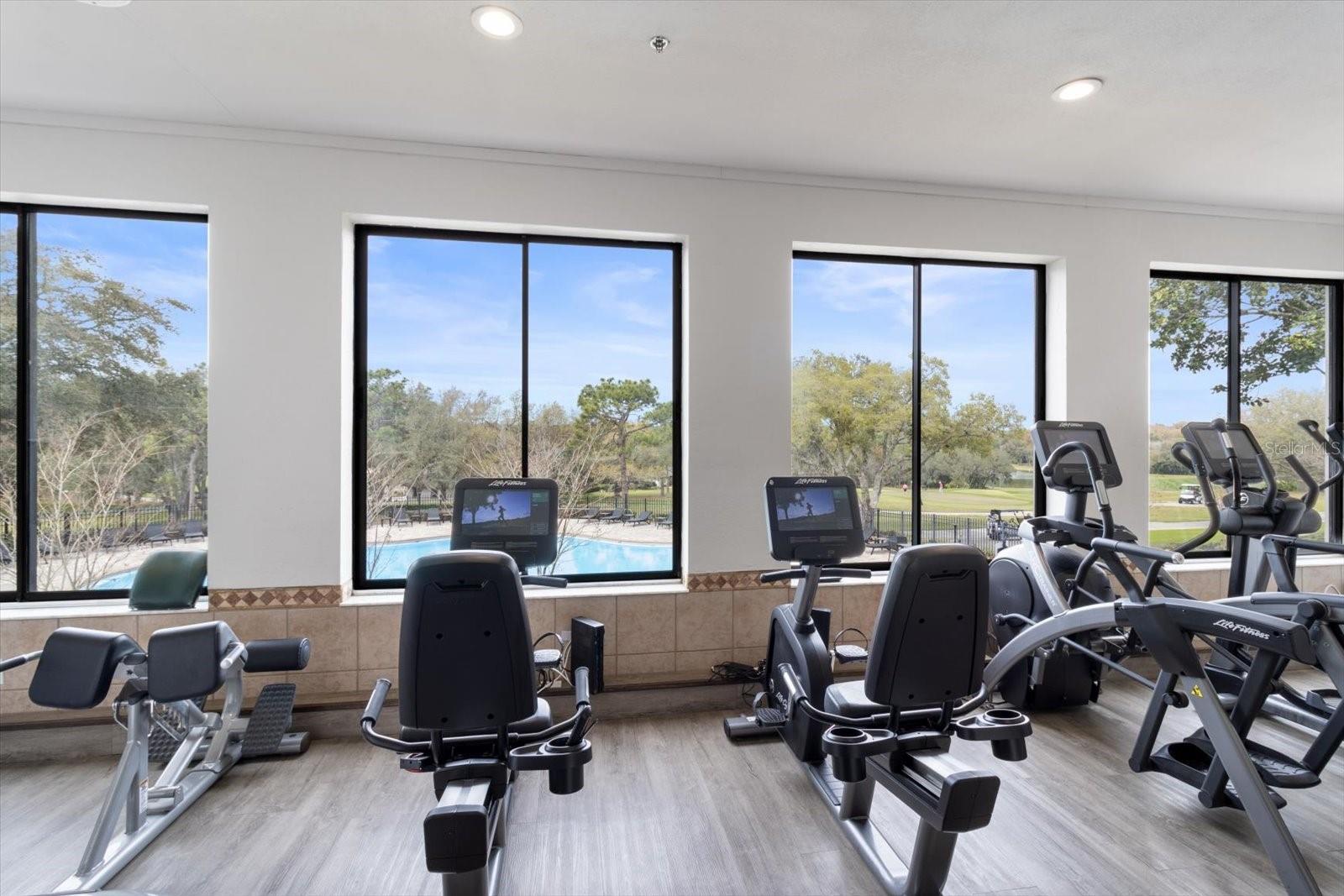 BLACK DIAMOND VILLAGE GOLF - Residential