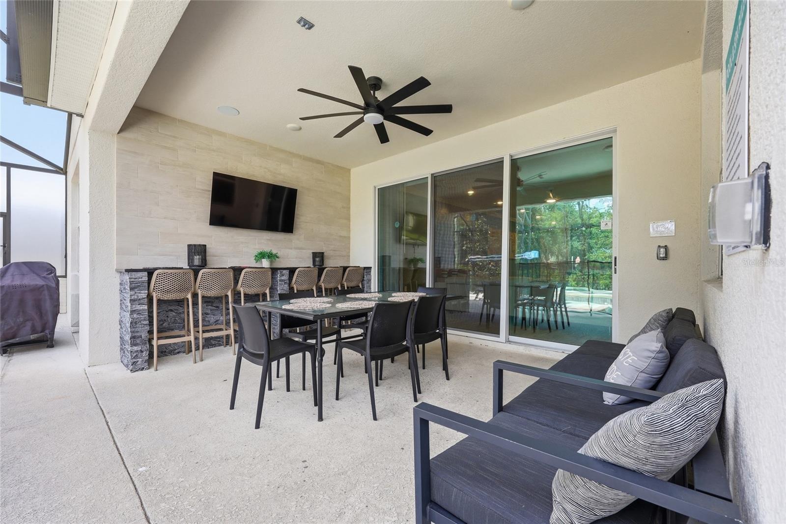 VERANDA PALMS PH 2B2-2C - Residential