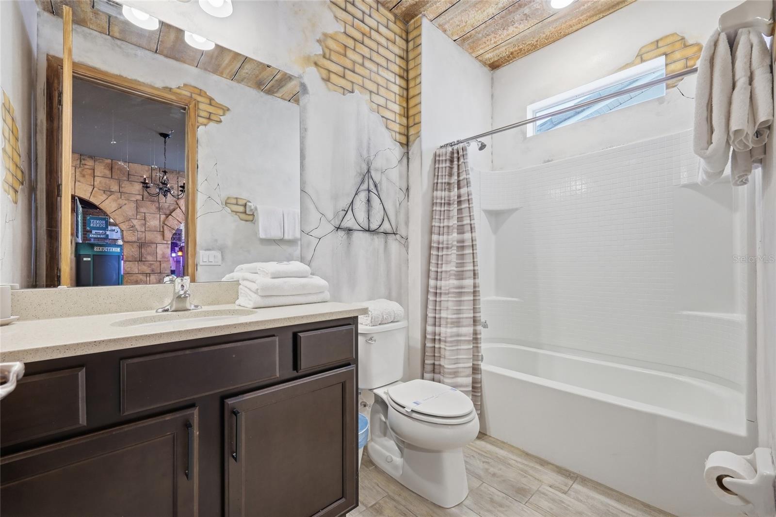 VERANDA PALMS PH 2B2-2C - Residential