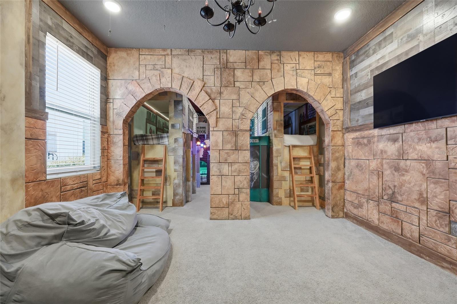 VERANDA PALMS PH 2B2-2C - Residential