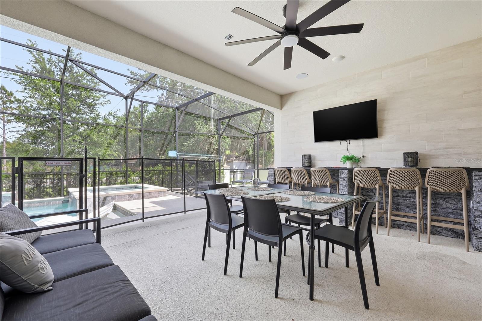 VERANDA PALMS PH 2B2-2C - Residential