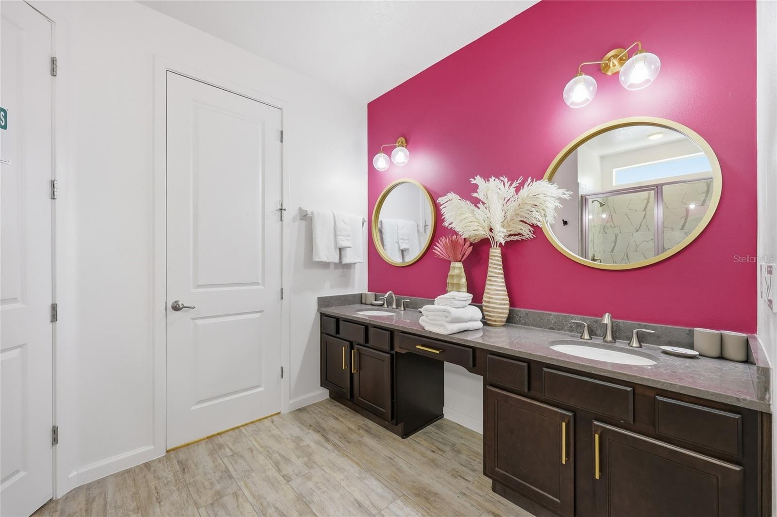 VERANDA PALMS PH 2B2-2C - Residential