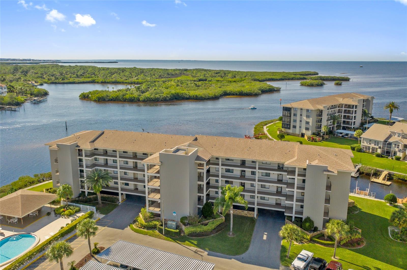 SAND PEBBLE POINTE CONDO 01 - Residential Lease