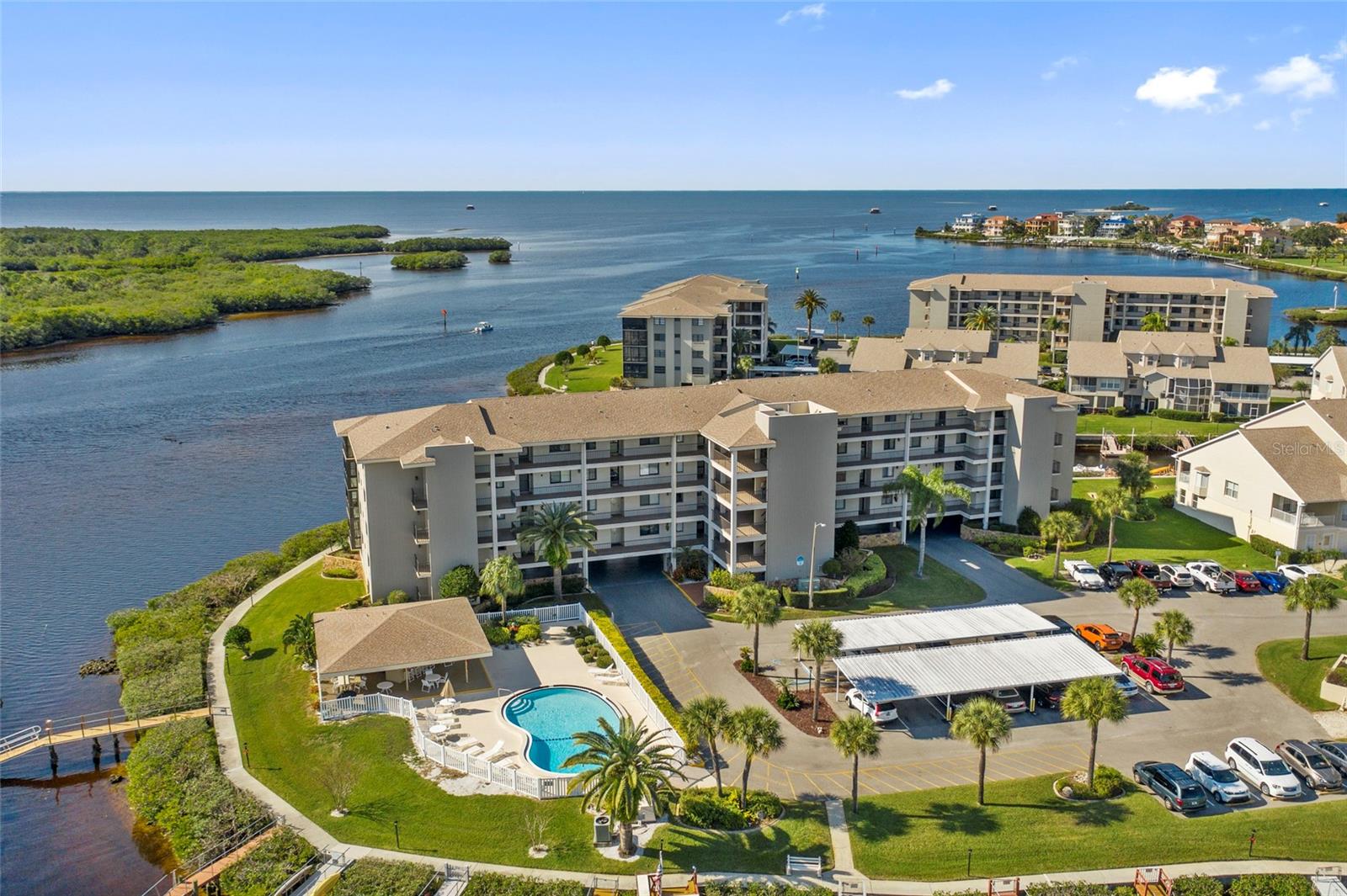 SAND PEBBLE POINTE CONDO 01 - Residential Lease