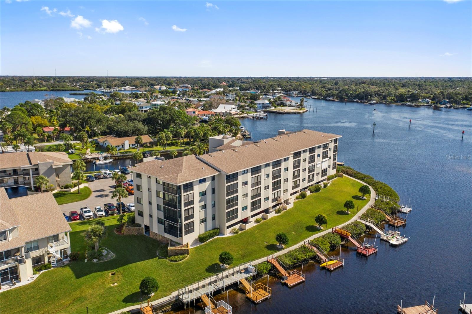 SAND PEBBLE POINTE CONDO 01 - Residential Lease