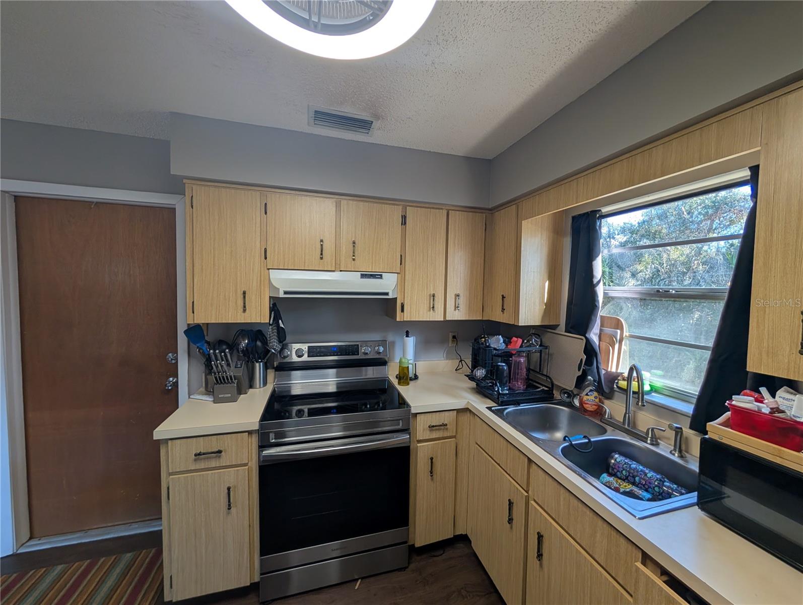 DELTONA LAKES UNIT 63 - Residential