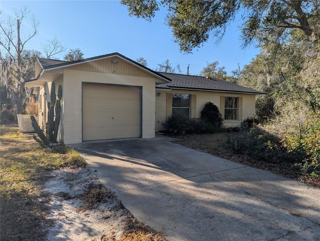 Photo of 24 S Courtland Boulevard, Deltona, FL 32738 (MLS # O6380868)