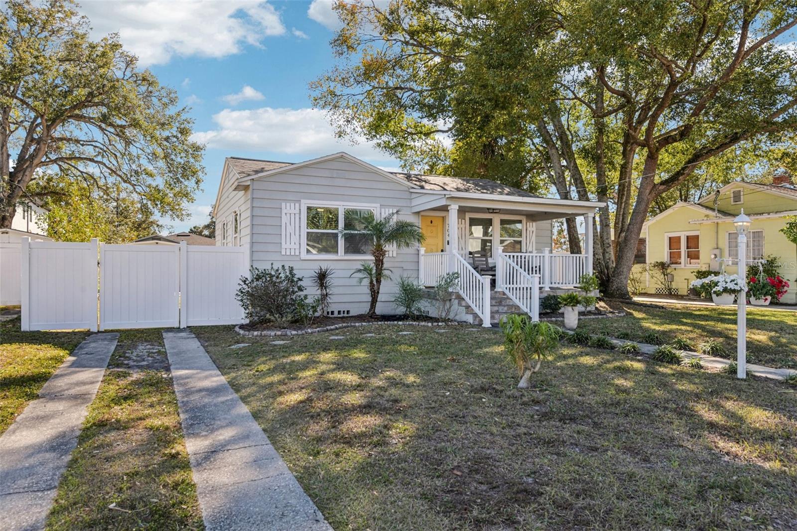 704 W FRIBLEY STREET