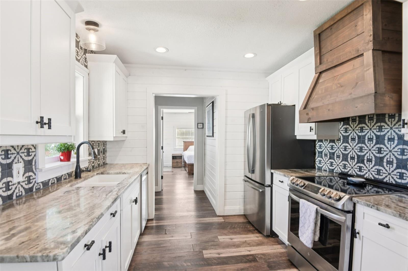 BUFFALO HEIGHTS - Residential