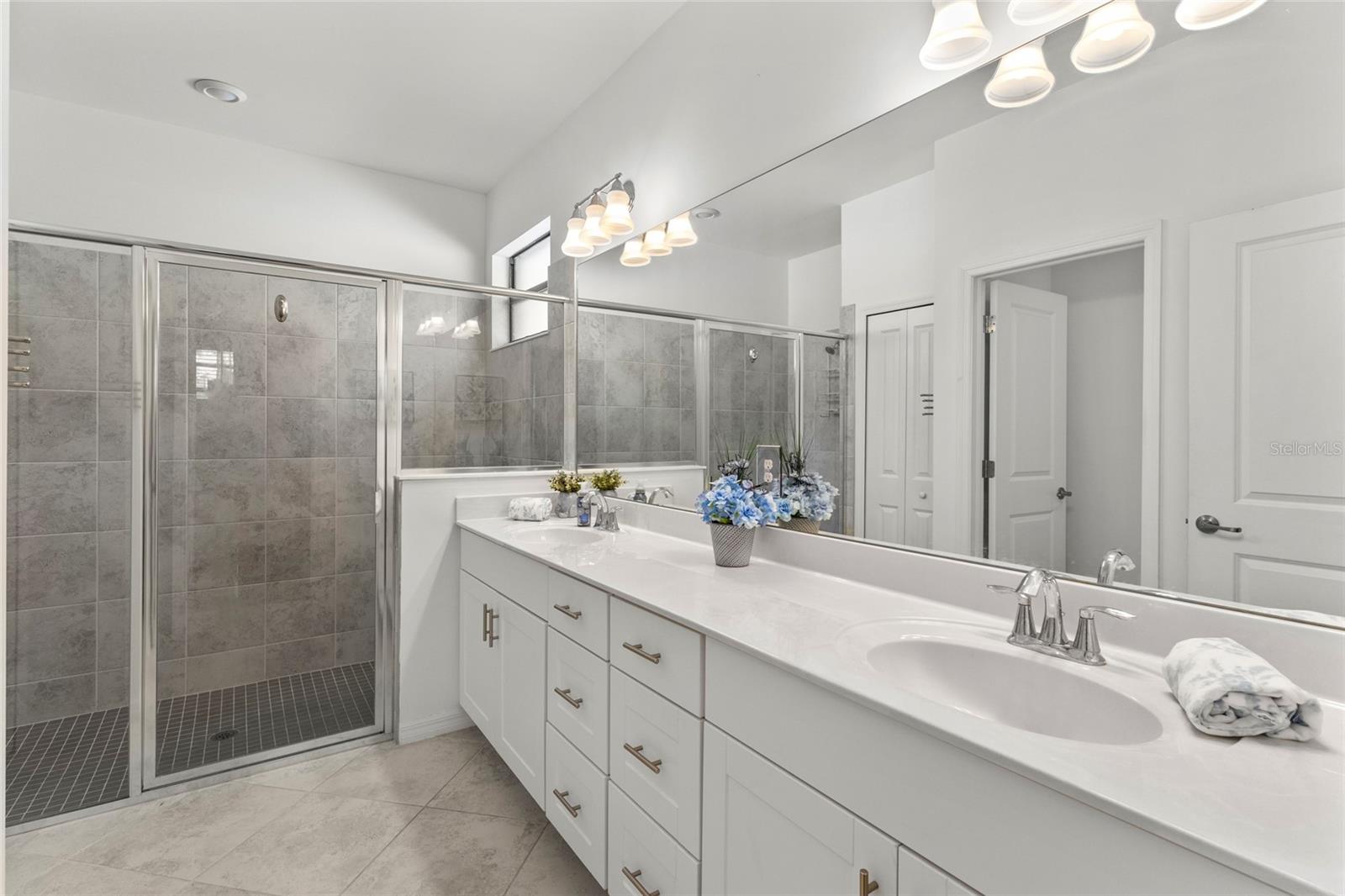 BISCAYNE LNDG - Residential