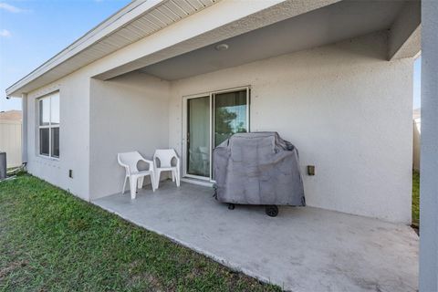 A home in WIMAUMA