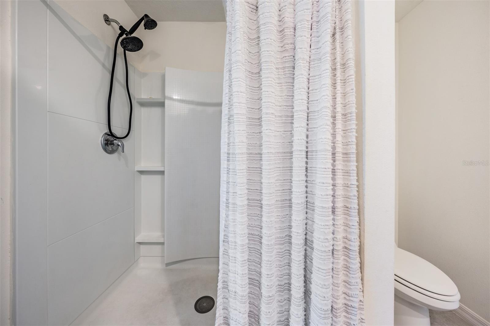 CREEK PRESERVE PH 1 6-8 - Residential