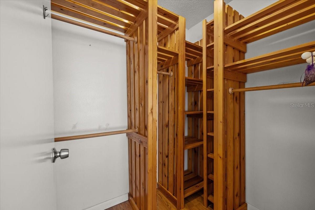 SPRINGWOOD VILLAS - Residential