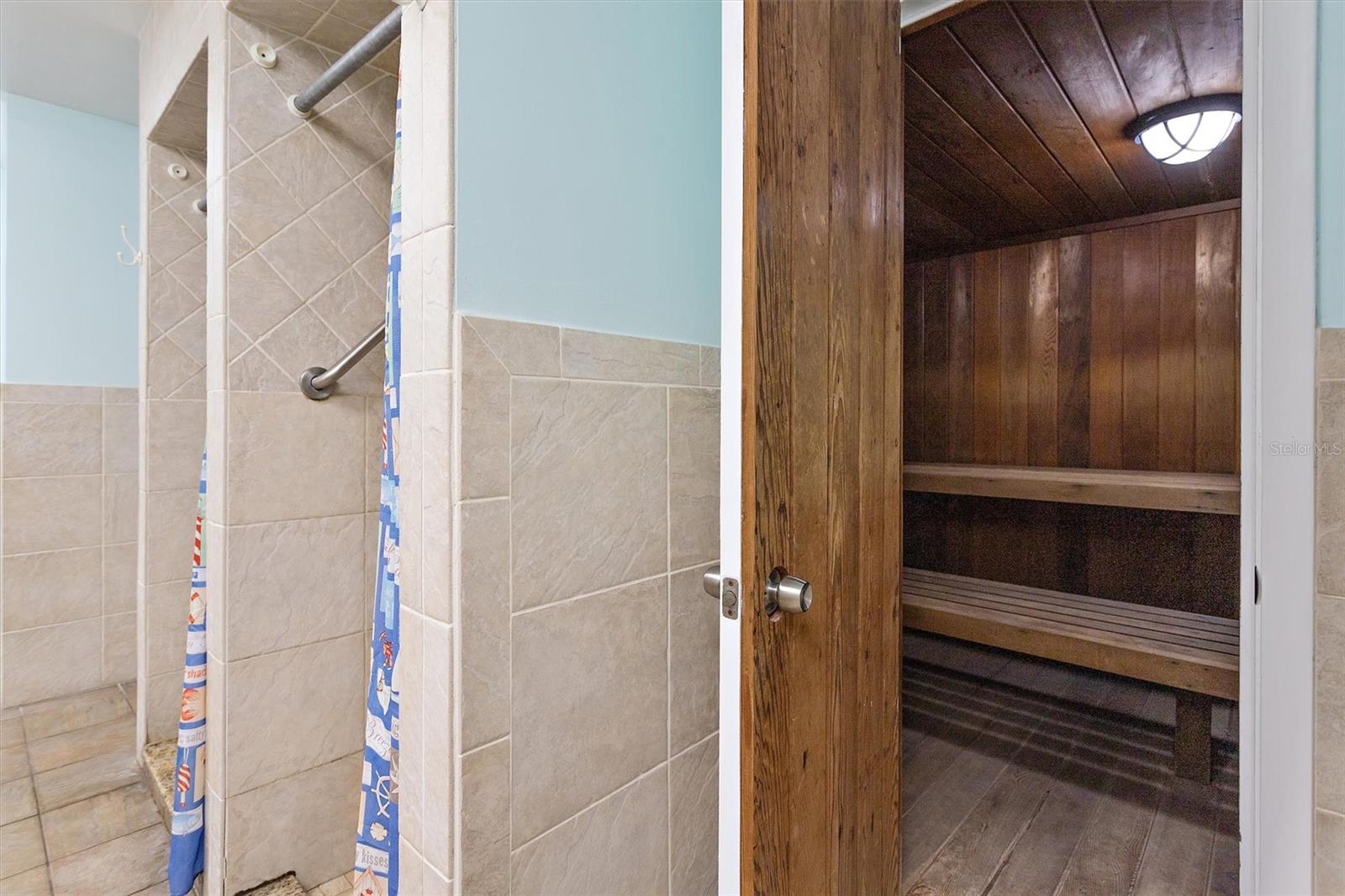 SPRINGWOOD VILLAS - Residential