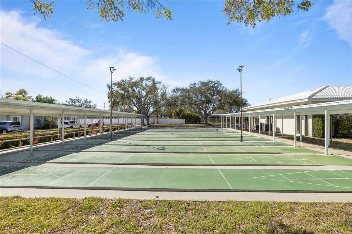 SPRINGWOOD VILLAS - Residential