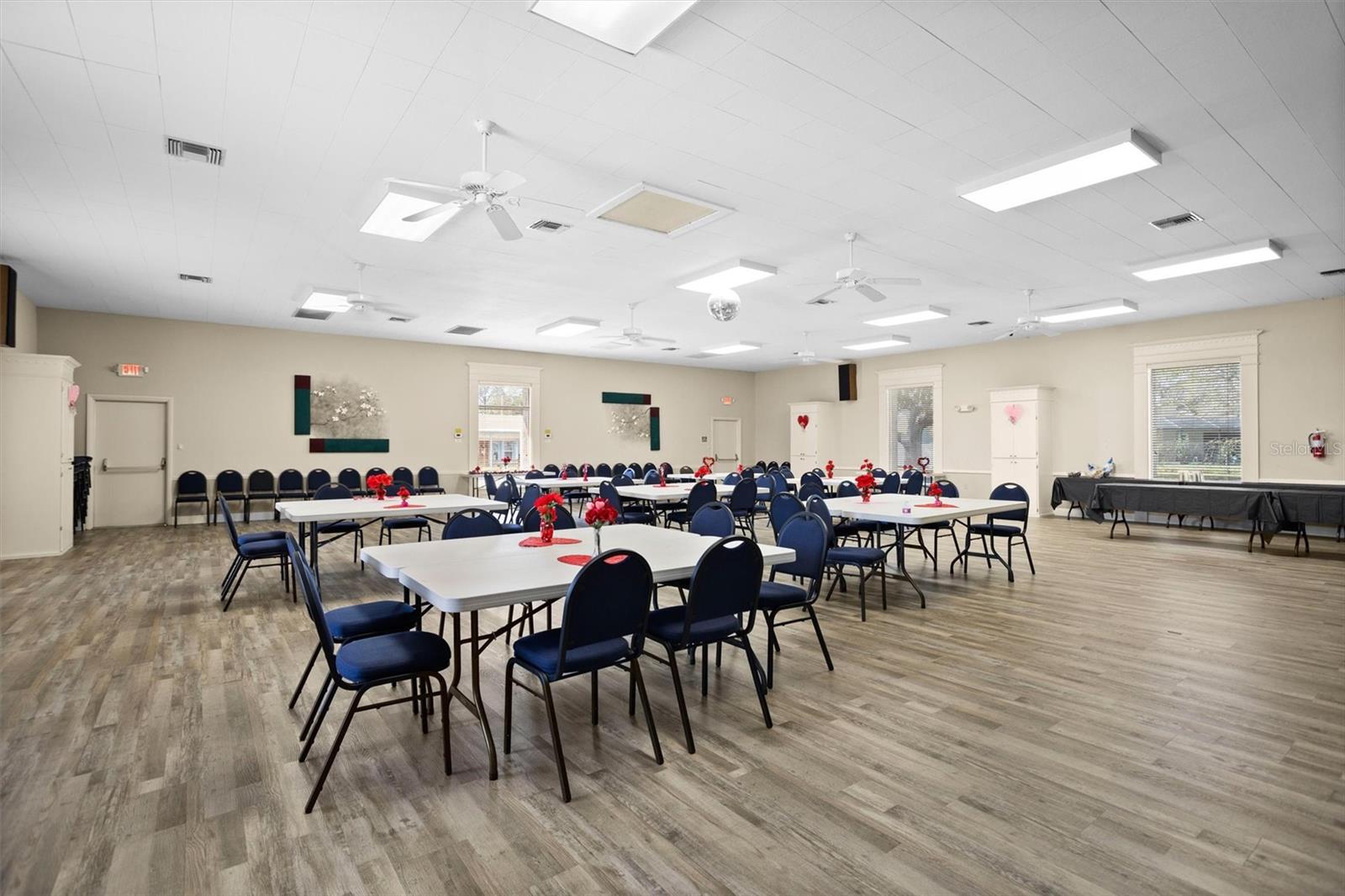 SPRINGWOOD VILLAS - Residential