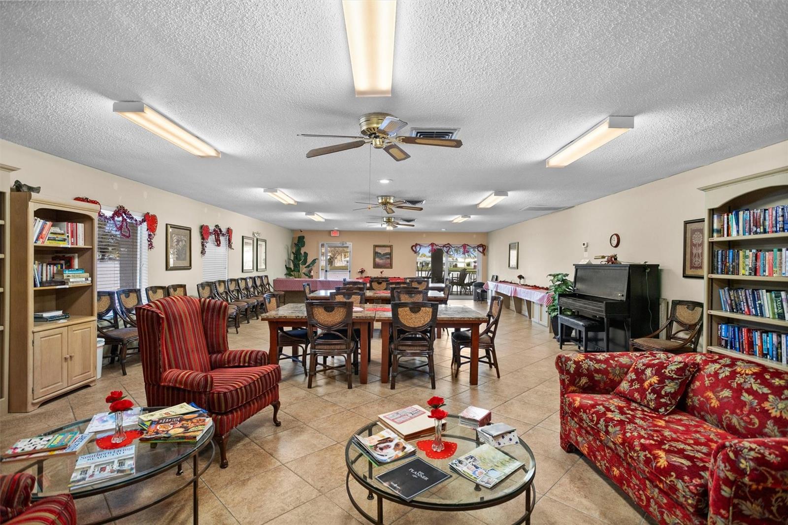 SPRINGWOOD VILLAS - Residential